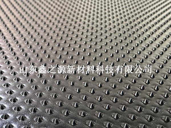 駐點土工膜厚度生產(chǎn)技巧：精準(zhǔn)控制，高效產(chǎn)出