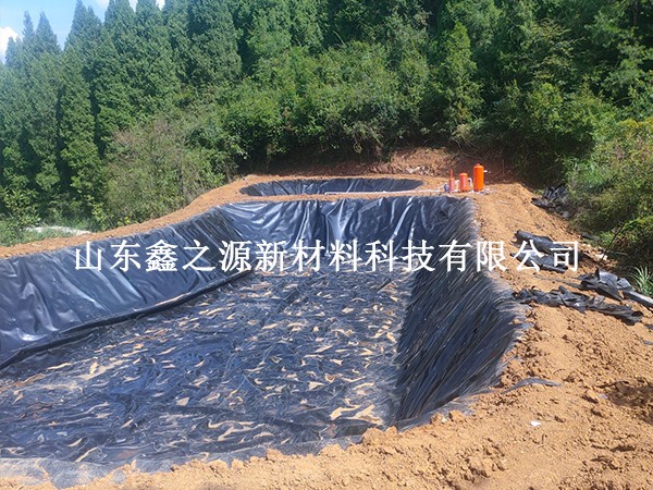蓄水池防滲膜鋪完就不管了？這些保養(yǎng)細(xì)節(jié)決定它能用多久