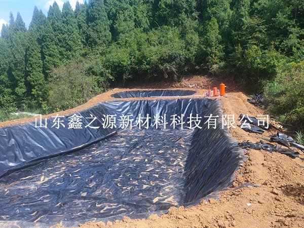 魚塘防滲膜冬季施工，這些要點(diǎn)別踩坑